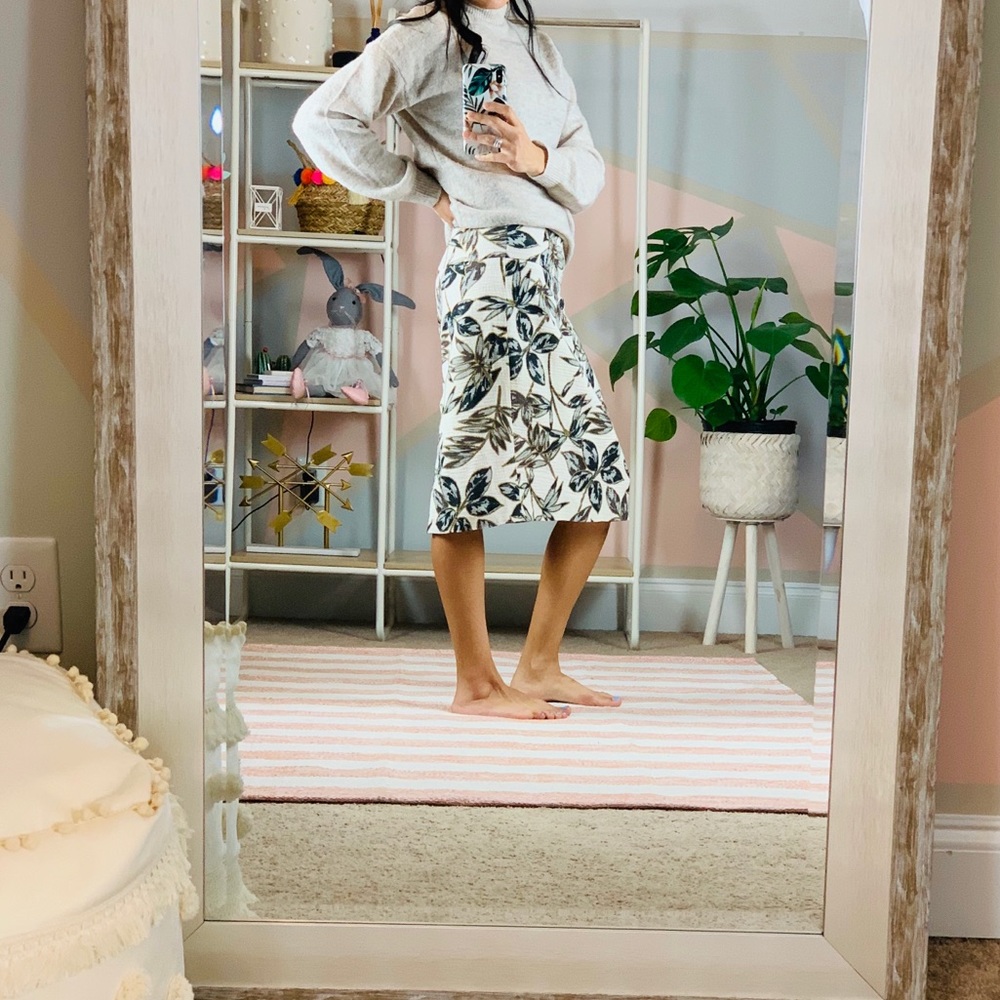 J crew skirt - Picture 3 of 8